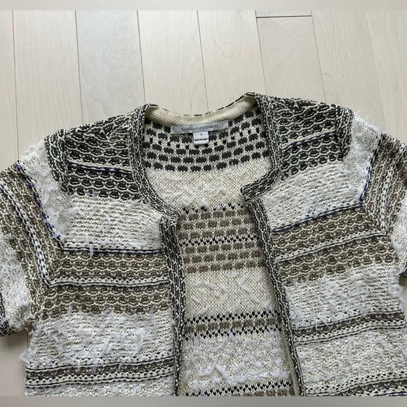 Diane Von Furstenberg Black and Cream Knit Top - Picture 2 of 4